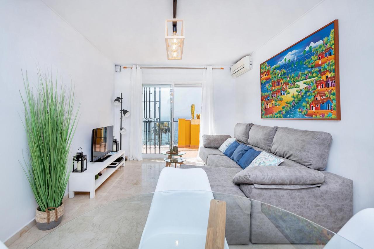 Sea Views Carvajal Apartment เบนัลมาเดนา ภายนอก รูปภาพ