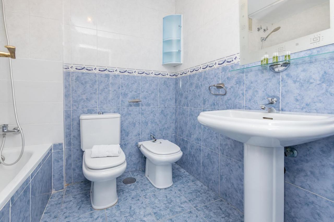 Sea Views Carvajal Apartment เบนัลมาเดนา ภายนอก รูปภาพ