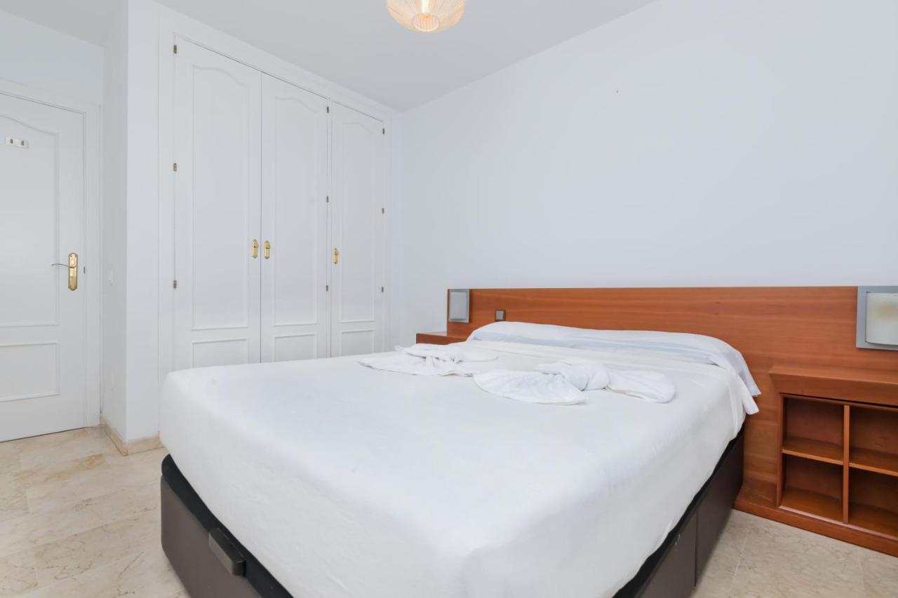 Sea Views Carvajal Apartment เบนัลมาเดนา ภายนอก รูปภาพ